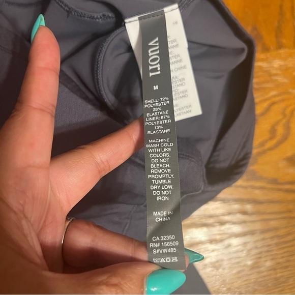 NEW Vuori Mindset 7/8 Jumpsuit in Azure Sz M Yoga Athletic Workouts - Picture 12 of 15